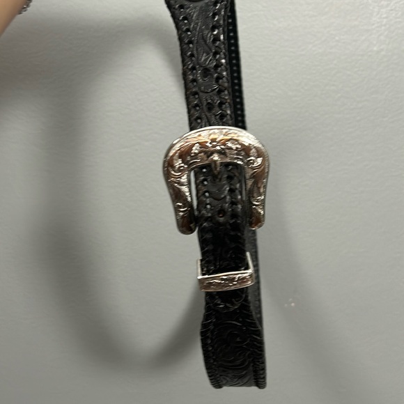 LEEGIN Silver Creek Collection Tooled Leather Western Belt size 36 - Picture 8 of 17